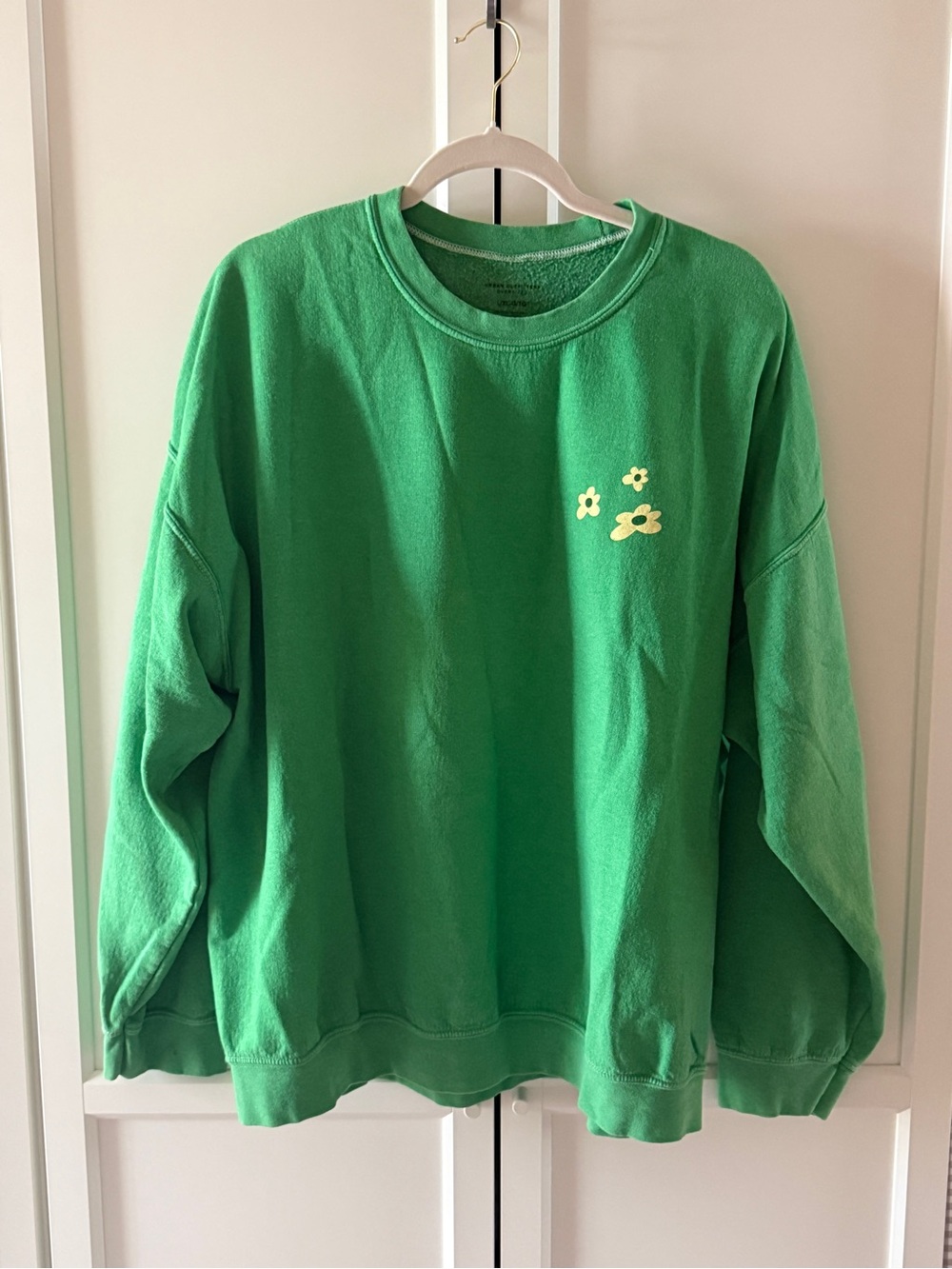 Urban Outfitters Oversized “Follow Your Soul” Crew Neck. Size L/XL. - Picture 2 of 4